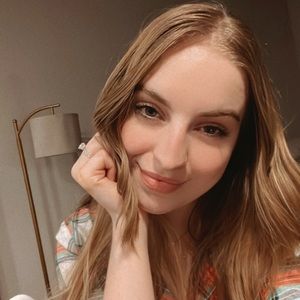 Meet your Posher, Nadia